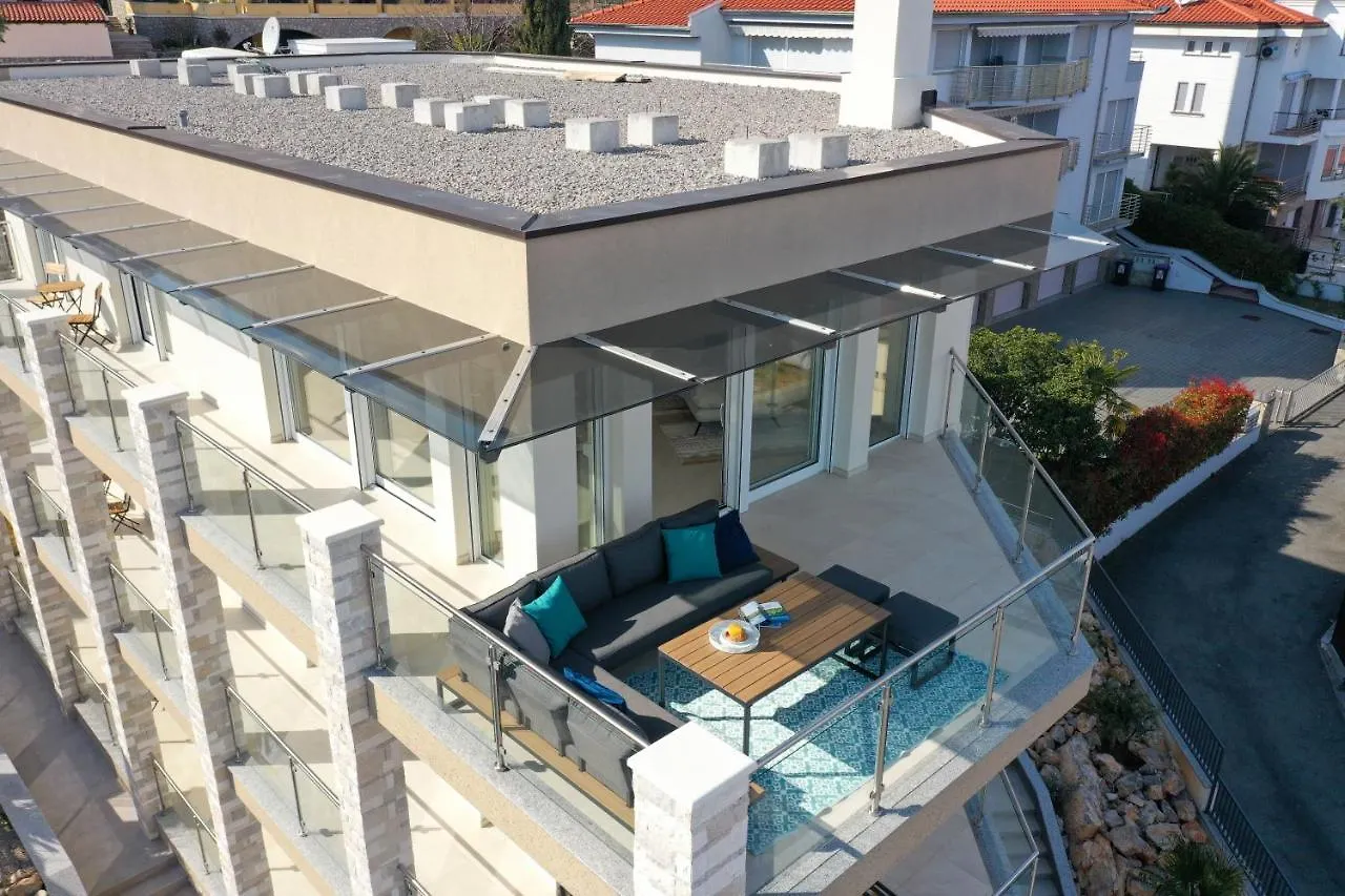 Villa Sunny Icici- Apartment Sky 0*,